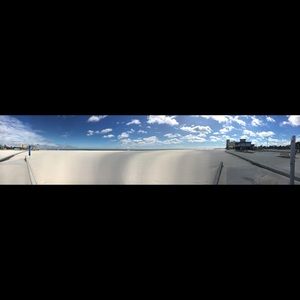 Meet your Posher, Aura